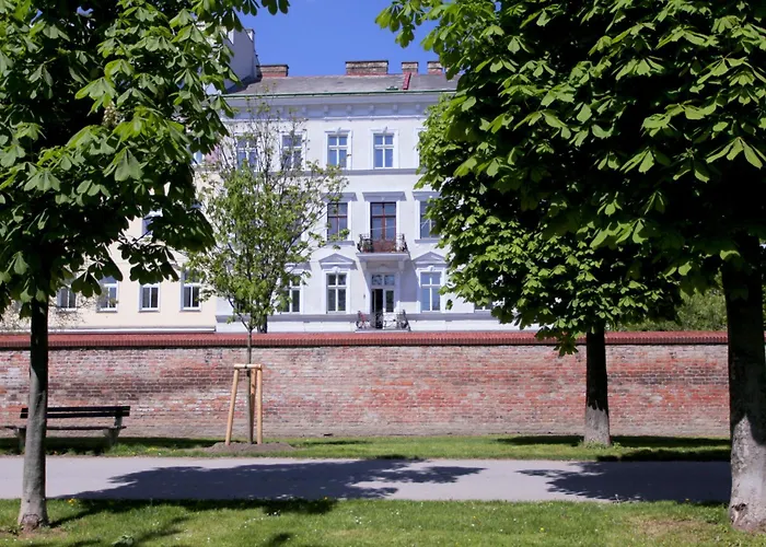 Апартаменти Casa Nostra - Helle - Direkt Am Augarten